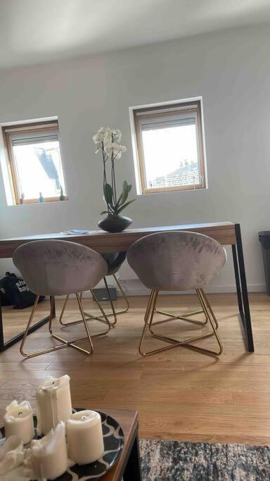Agreable 2 Pieces Au Calme Appartamento